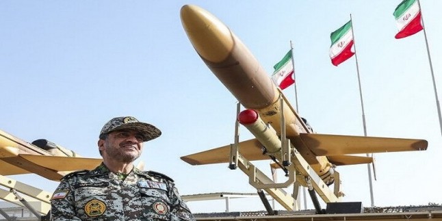 İran’ın Resul İHA’sı görücüye çıktı