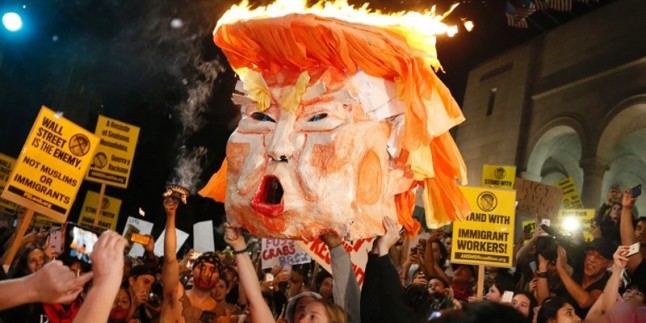 Trump’a Uluslararası Göçmenler Günü’nde protesto