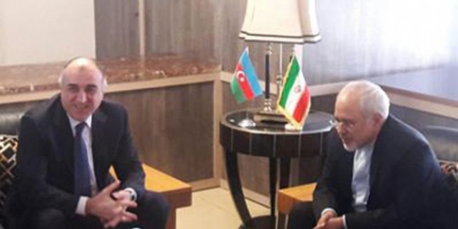 İran Dışişleri Bakanı Zarif, Ermeni ve Azeri mevkidaşlarıyla görüştü