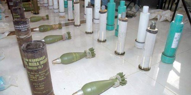 Foto: Suriye Halk savunma güçlerinin bugün Süveyda kırsalında ele geçirdikleri pikap ve yüklü olduğu cephane