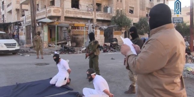 El Nusra Teröristleri, IŞİD Teröristlerini İnfaz Etti