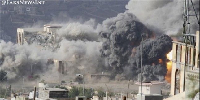 Siyonist Suud Rejimi Yemen’in Mesteba çarşısını ABD bombaları ile vurdu