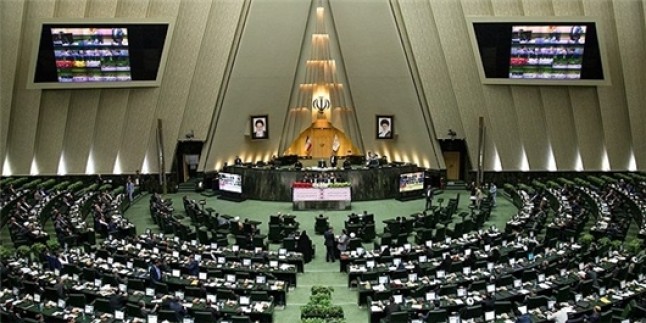 İranlı milletvekillerinden ABD’ye kınama
