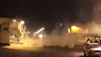 Bahreyn Rejim Güçleri Ed-Deraz Şehitlerine Düzenlenen Cenaze Törenine Saldırdı