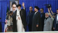İmam Hamanei: Suud rejimi suçunu daha da ağırlaştırmasın