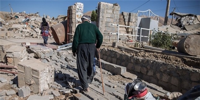 General Golam Hüseyin Gaybperver: Sipahiler, köylerde depremden hasar gören evleri inşa edecek