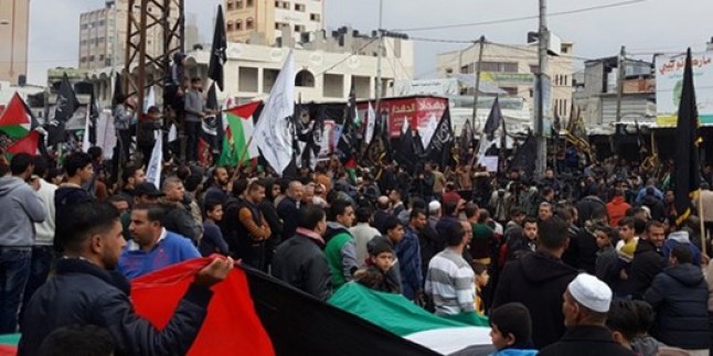 Gazze’de milyonlar Kudüs için sokağa döküldü