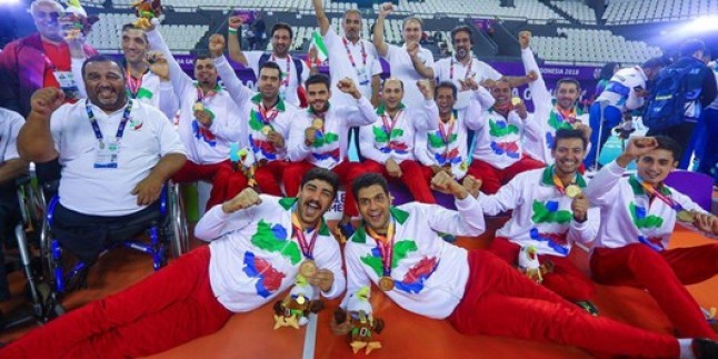 İran’ın oturarak voleybol milli takımı Asya şampiyonu oldu