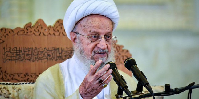 Ayetullah Mekarim Şirazi: Düşmanlar KOEP ile İran’a sızmayı umuyorlar