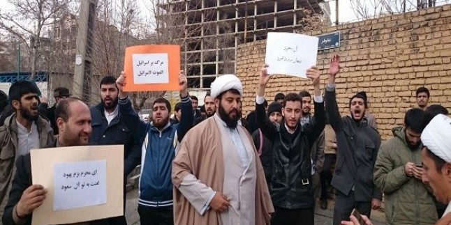 Tahran’da eğitim gören talebeler, Şeyh Nemr’in idamını kınadı
