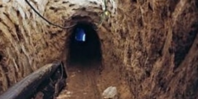 Vietnam’da Santral İnşaat Alanında Bir Tünelin Çökmesi Sonucu 12 İşçi Mahsur Kaldı…