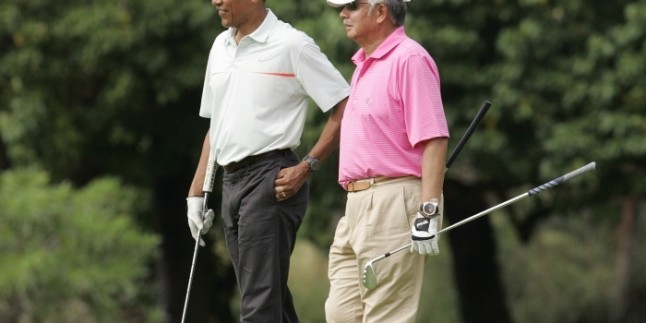 Malezya Başbakanı Halkı Son 50 Yılın En Büyük Sel Felaketiyle Mücadele Ederken Obama’yla Golf Oynadı…