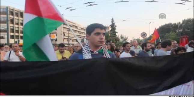Atina’da Gazze’deki Elektrik Kesintileri Protesto Edildi…