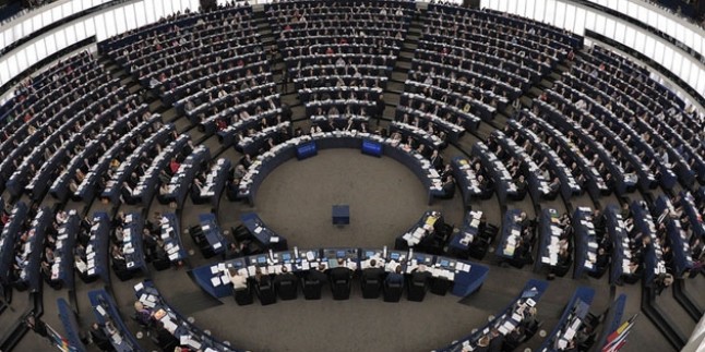 Avrupa Parlamentosu Rusya’ya Yönelik Ambargonun Sürmesini İstedi…