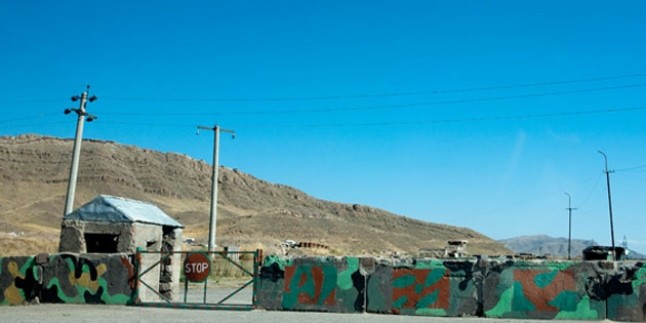 Ermenistan-Azerbaycan Sınırında Çatışma: 1 Azeri, 6 Ermeni Askeri Öldü…