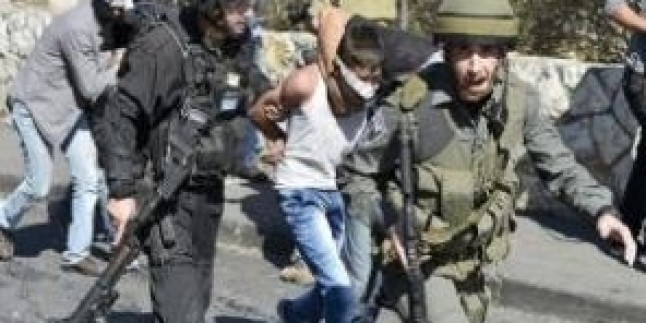 Korsan İsrail Güçleri, 17 Filistinliyi Gözaltına Aldı…