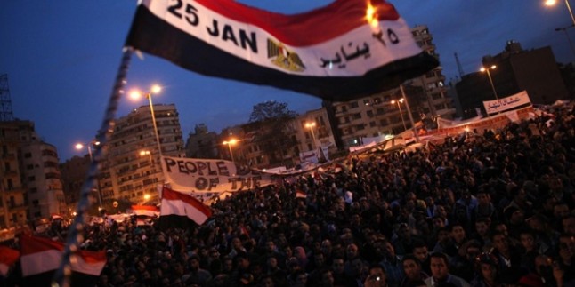 Kahire’deki gösterilerde bir kişi daha öldü