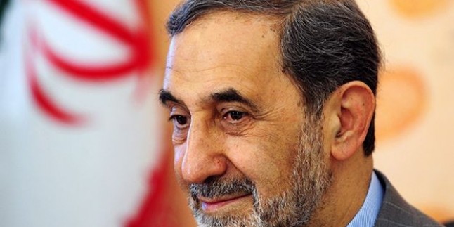 Ali Ekber Velayeti, İran’ın barışçıl nükleer faaliyetini sürdüreceğini vurguladı…