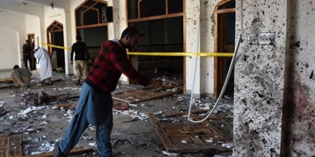 Pakistan’da Camiye Bombalı Saldırı: 19 Şehid…