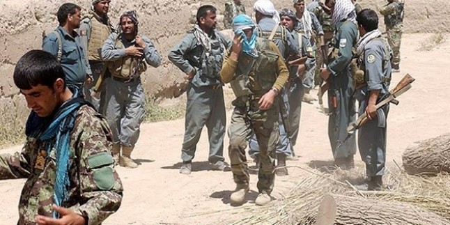 Afganistan’da Çatışma: 20 Ölü.