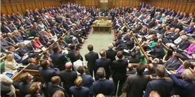 İngiliz Parlamentosu Gazze Ziyareti İçin İşgal Rejimine Baskı Yapılmasını İstedi…