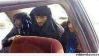 IŞİD’li Teröristler Kadın Kılığında Tikrit’ten Kaçıyor…