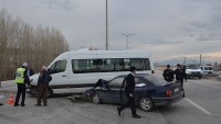 Karaman’da trafik kazası: 14 yaralı