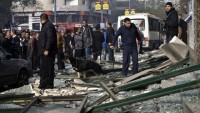 Mısır’da bombalı saldırı, 1’i polis 2 ölü.