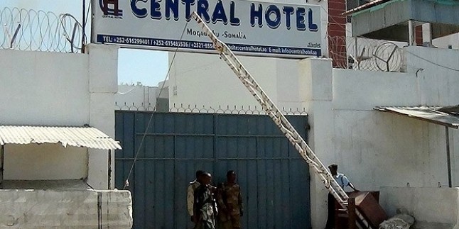 Somali’de silahlı saldırı: 2 polis öldü.