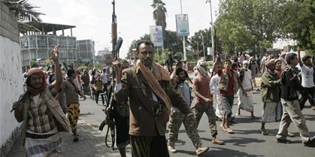 Yemen’in Kaçak Eski Cumhurbaşkanının Aden’deki Saray’ı Bombalandı