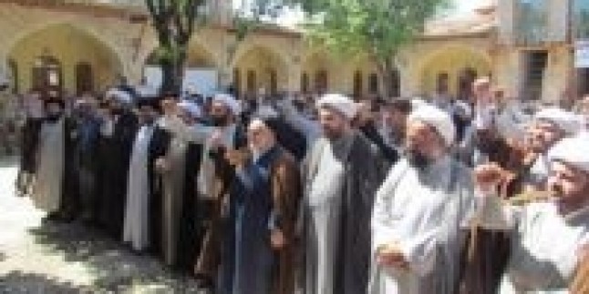 İran Genelinde Din Alimleri ve Medrese Talebeleri Yemen’e Saldırıyı Kınadılar