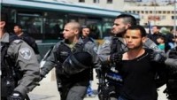 Korsan İsrail Askerleri Bu Sabah Kudüs’te Filistinli 8 Genci Gözaltına Aldı
