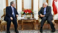 Suriye Dışişleri Bakanı Vekili Faysal Mikdat İle İran Dışişleri Bakanı Zarif, Son Olaylar Hakkında Görüştü