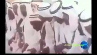 Video: Günümüzün Suudi Kralı, İran Şahı’nın karşısında köçek gibi oynarken