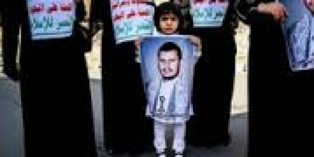 Yemenli çocuklardan dünya kamuoyuna protesto