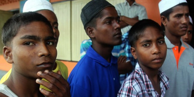 Arakan Müslümanları ve Bangladeşlilerden oluşan 1018 göçmen Malezya’ya sığındı
