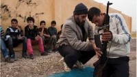 IŞİD Terör örgütü Iraklı çocukları ve gençleri kalkan olarak kullanıyor