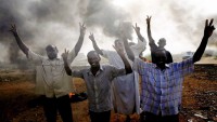 Sudan’da Cunta’ya Karşı Sivil İtaatsizlik Eylemleri Ve Genel Grev Çatışmalarla Başladı