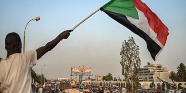 Sudan’da hayat durdu
