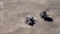 Irak Savaş Uçakları IŞİD Tekfircilerin Al Anbar Çöllerindeki Gizli Merkezlerini Bombaladı