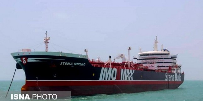 Rus büyükelçiliği: İran’da alıkonulan İngiliz tankerindeki Rus ve diğer denizciler için tehdit bulunmuyor