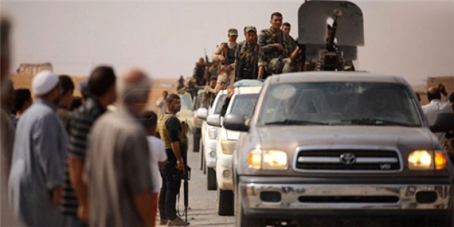 Suriye ordusu Türkiye sınırının kontrolünü ele alıyor