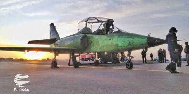İran yapımı Yasin eğitim uçağı göreve başladı