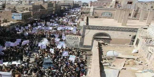 Yemen Halkı Operasyona Destek İçin Sokaklara Döküldü