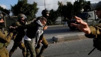 İşgalci İsrail Polisi Kudüs’te Bir Camiyi Kapattı