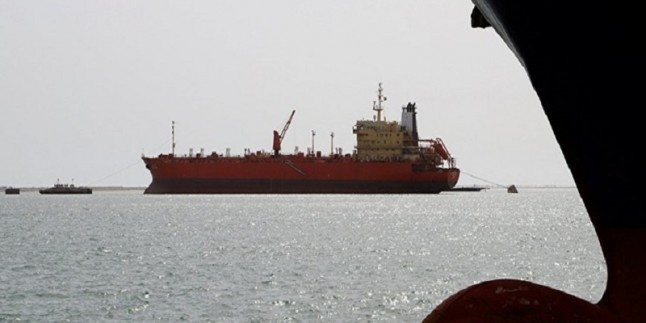Suudi Arabistan Yemen’e giden bir başka gemiye el koydu