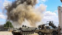 Libya’daki Hafter güçlerine bağlı savaş uçakları Trablus’u bombaladılar
