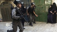 İşgalci İsrail güçleri ondan fazla Filistinliyi gözaltına aldı