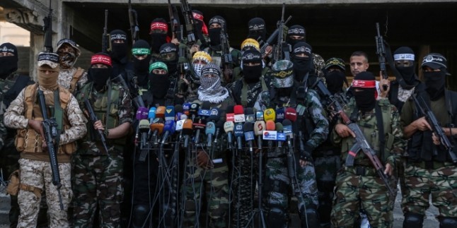Gazze Direniş Gruplarının Tamamı General Kasım Süleymani’nin Şehadetini Başta Hazreti İmam Hamanei’ye, İran İle Irak Devleti Ve Milletine Başsağlığı Dileğinde Bulundu