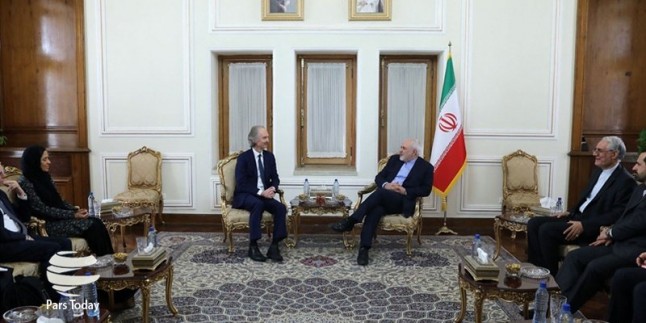 Bakan Zarif: İran, Suriye krizinin çözümü için işbirliğine hazır